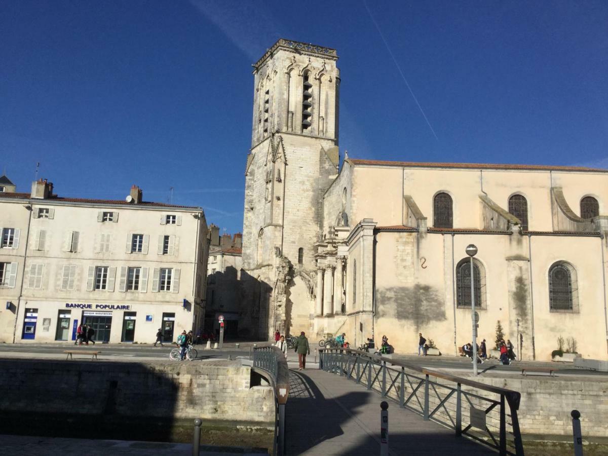 Appartement Centre Ville Pres Du Port Avec Parking Et Wifi La Rochelle  Exteriér fotografie