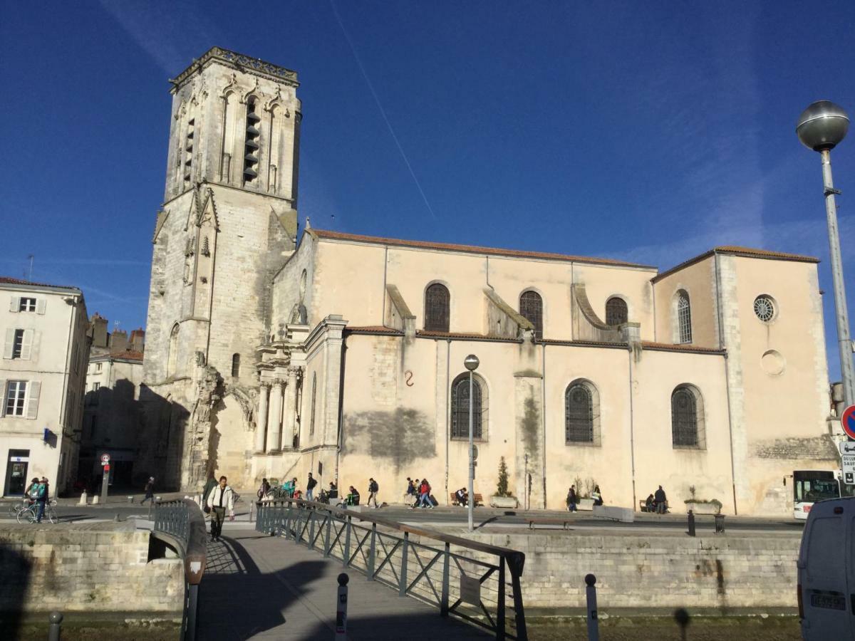 Appartement Centre Ville Pres Du Port Avec Parking Et Wifi La Rochelle  Exteriér fotografie
