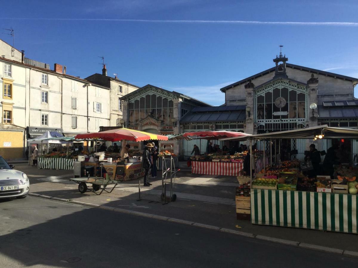 Appartement Centre Ville Pres Du Port Avec Parking Et Wifi La Rochelle  Exteriér fotografie